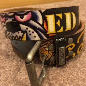 Ed Hardy bulldog belt